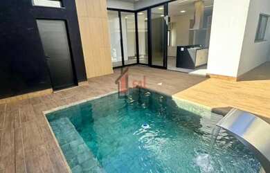 Imagem: A casa em condomínio possui 3 Dormitórios, 4 Banheiros, 2