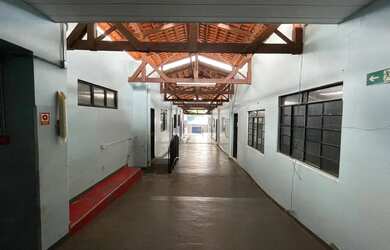 Imagem: Imóvel para aluguel com 1365 metros quadrados com 25 quartos