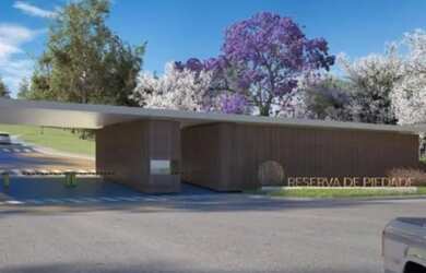 Imagem: O terreno possui 1.117m² de Área e está localizado em Brumadinho