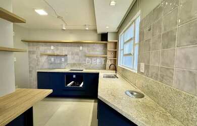 Imagem: O apartamento possui 3 Dormitórios, 1 Banheiro, 77m² de Área