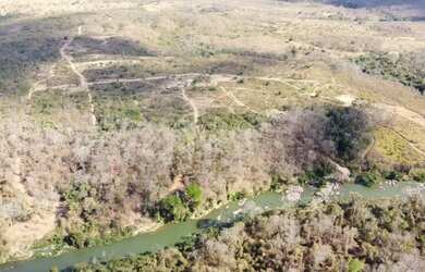 Imagem: O terreno possui 20.000m² de Área e está localizado em Asa