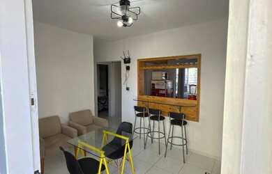 Imagem: O apartamento possui 2 Dormitórios, 2 Banheiros, 1 Vaga na