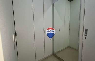 Imagem 6: LINDA RESIDÊNCIA. Piscina, Área de serviço, 200m² de Áreae4 Vagas...