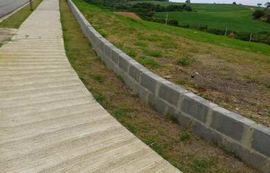 Imagem: O terreno possui 40.776m² de Área e está localizado em Vila