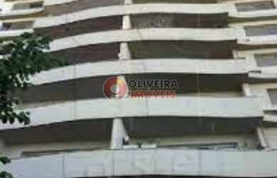 Imagem: O apartamento possui 4 Dormitórios, 1 Banheiro, 1 Vaga na garagem