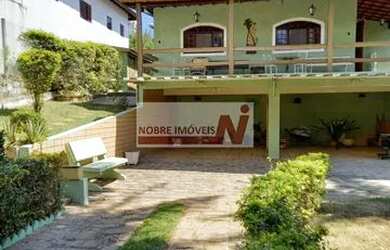 Imagem: A casa em condomínio possui 3 Dormitórios, 3 Banheiros, 4