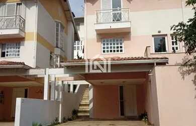 Imagem: A casa em condomínio possui 3 Dormitórios, 3 Banheiros, 2