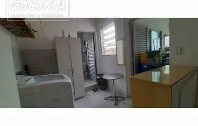 Imagem: A casa possui 2 Dormitórios, 1 Banheiro, 1 Vaga na garagem