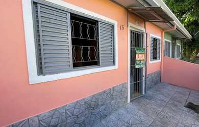 Imagem: A casa possui 2 Dormitórios, 1 Banheiro e 50m² de Área e