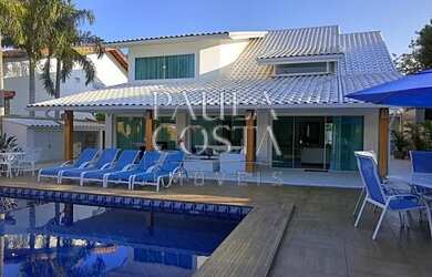 Imagem: A casa em condomínio possui 3 Dormitórios, 5 Banheiros, 5