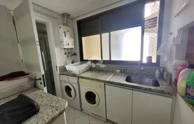 Imagem 13: Apartamento para venda/compra com 132 m² com 4 quartos/dormitórios em Centro - Florianópol