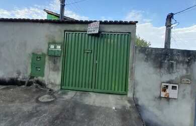 Imagem: A casa possui 1 Dormitório e 1 Banheiro e está localizado