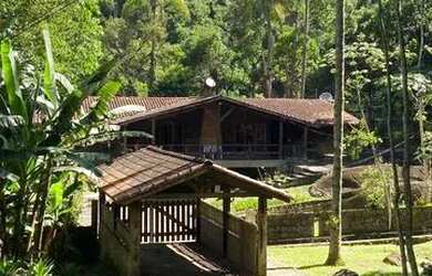 Imagem 1: Seu Refúgio na Montanha. 3 Vagas na garageme4 Dormitórios