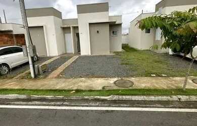 Imagem: A casa em condomínio possui 2 Dormitórios, 1 Banheiro, 2 Vagas