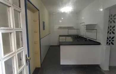 Imagem: O apartamento possui 1 Dormitório, Imóvel mobiliado e está