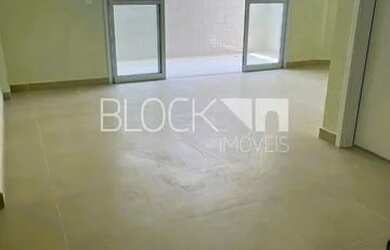 Imagem: O apartamento possui 3 Dormitórios, 3 Banheiros, 2 Vagas na