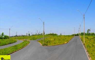 Imagem: O terreno possui 220m² de Área e está localizado em Fazenda