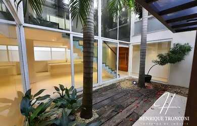 Imagem 5: Casa 3 quartos, 300 m², à venda por R$ 2.000.000 ou aluguel por R$ 12.000/mês-...