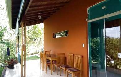 Imagem: A casa em condomínio possui 1 Dormitório, 1 Banheiro, 5 Vagas