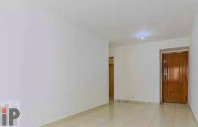 Imagem: O apartamento possui 1 Dormitório, 1 Banheiro, 50m² de Área