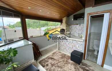 Imagem 16: Casa na 1ª quadra da Rodovia Amaral Peixoto em Costazul