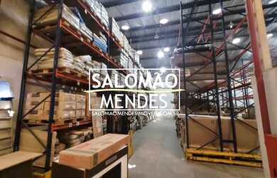 Imagem: O depósito possui 5 Vagas na garagem, 1.200m² de Área e