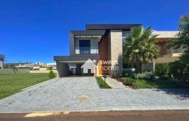 Imagem: A casa em condomínio possui 3 Dormitórios, 5 Banheiros, 4