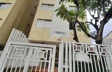 Imagem: O apartamento possui 1 Dormitório, 1 Banheiro, 1 Vaga na garagem