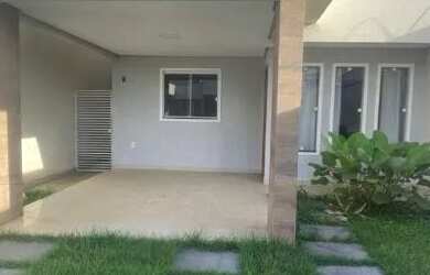 Imagem: A casa possui 2 Dormitórios, 2 Banheiros, 2 Vagas na garagem