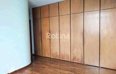 Imagem 4: Amplo apartamento no Centro