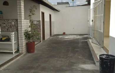 Imagem 16: Casa Jardim Petrolar. Churrasqueira, Área de serviço, 250m² de Áreae3...