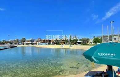 Imagem: O terreno possui 419m² de Área e está localizado em Laranjal