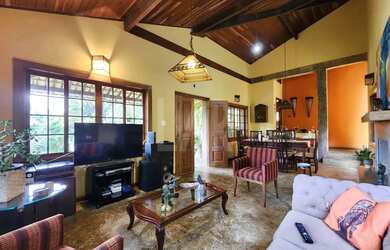 Imagem 3: Casa em Condomínio à venda, 5 quartos, 1 suíte, 6 vagas, Ville de Montagne...