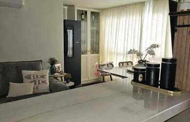 Imagem 10: Apartamento com 2 dormitórios à venda, 70 m² por R$ 1.100.000,00 -...