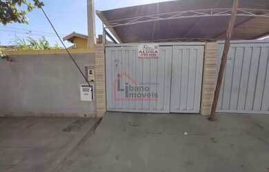 Imagem: A casa possui 1 Dormitório, 1 Banheiro, 1 Vaga na garagem