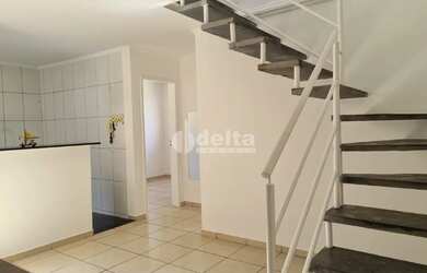 Imagem 2: Apartamento disponível para venda no bairro Osvaldo Rezende em Uberlândia-MG