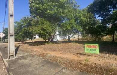 Imagem: O terreno possui 5m² de Área e está localizado em Plano Diretor