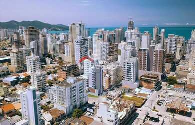 Imagem 2: Apartamento em Terceira Avenida - Meia Praia - Itapema/SC