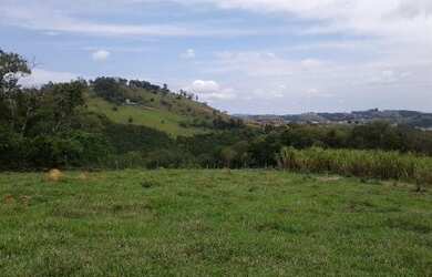 Imagem: O terreno possui 31m² de Área e está localizado em Curitibanos