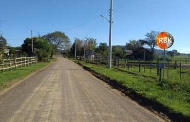 Imagem: A chácara possui 30.000m² de Área e está localizado em