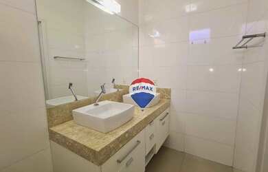 Imagem 4: LINDA RESIDÊNCIA. Piscina, Área de serviço, 200m² de Áreae4 Vagas...