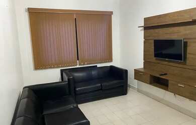 Imagem: O apartamento possui 1 Dormitório, 1 Banheiro, 1 Vaga na garagem