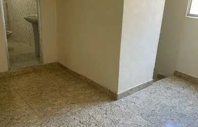 Imagem: A casa possui 1 Dormitório, 1 Banheiro, 38m² de Área e está