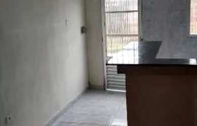 Imagem: A casa possui 1 Dormitório, 1 Banheiro, 35m² de Área e está