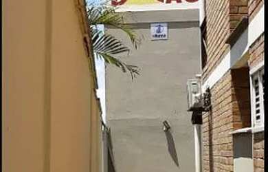 Imagem: A casa possui 2 Dormitórios, 1 Vaga na garagem e está localizado