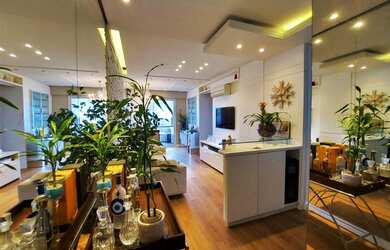 Imagem: O apartamento possui 3 Dormitórios, 2 Banheiros, 2 Vagas na