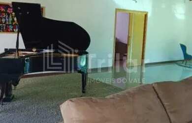 Imagem 8: Linda casa térrea em condomínio com 4 suítes todas com closet e 2 delas...