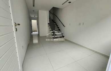 Imagem: A casa em condomínio possui 2 Dormitórios, 3 Banheiros, 1