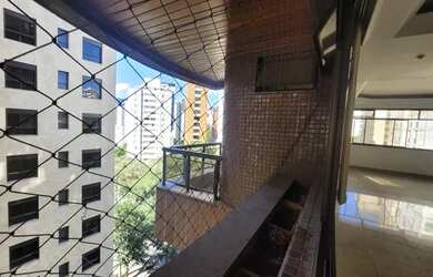 Imagem 2: Apartamento para venda com 158 metros quadrados com 4 quartos em Lourdes - Belo Horizonte