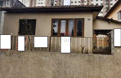 Imagem: O terreno possui 250m² de Área e está localizado em Lauzane